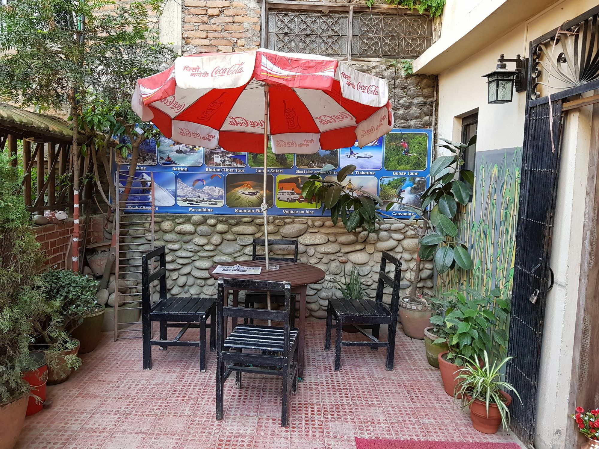 Hotel Lotus Buddha Inn Catmandu Exterior foto